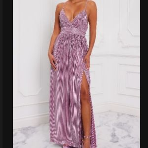 NEW! NEVER WORN! Fashion Nova Lilac Plisse Maxi Dress/Evening Gown Plus Size 2X